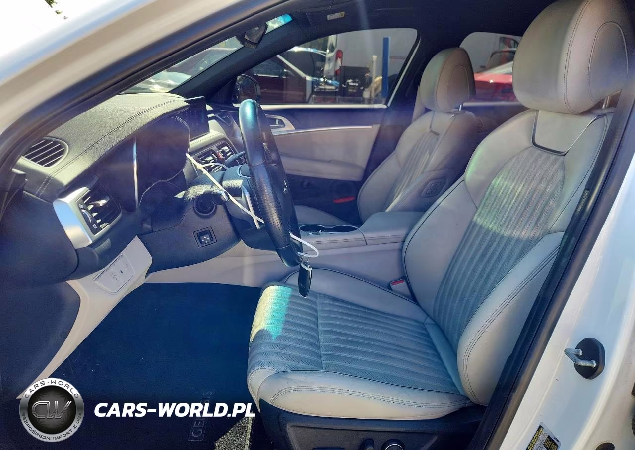 2022 Genesis G70 3.3T Standard VIN:KMTG54TE5NU092772 - 7