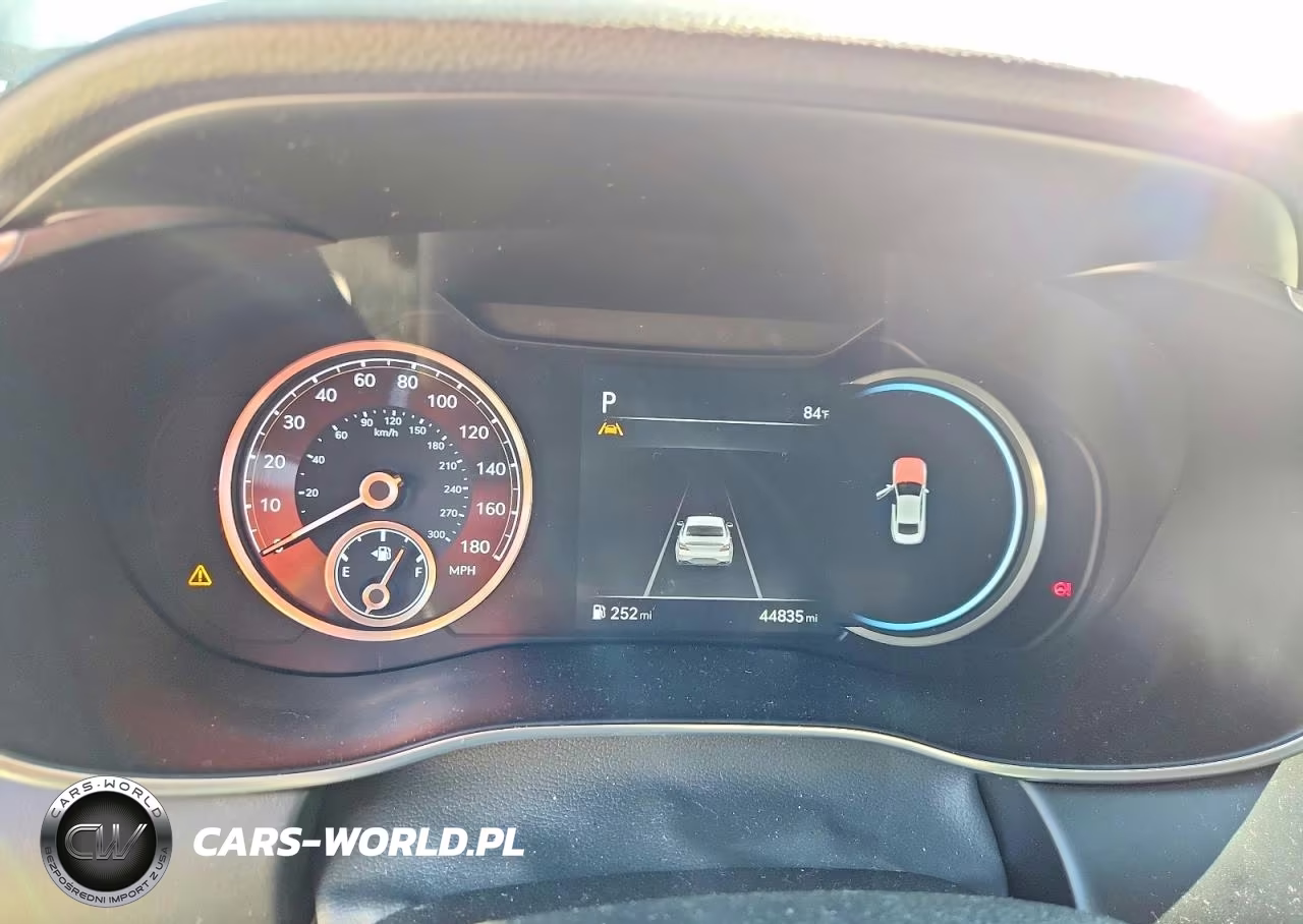 2022 Genesis G70 3.3T Standard VIN:KMTG54TE5NU092772 - 9