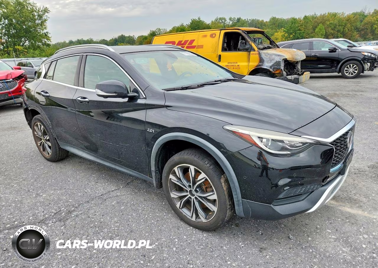 2019 Infiniti Qx30 Luxe VIN:SJKCH5CRXKA009893 - 4