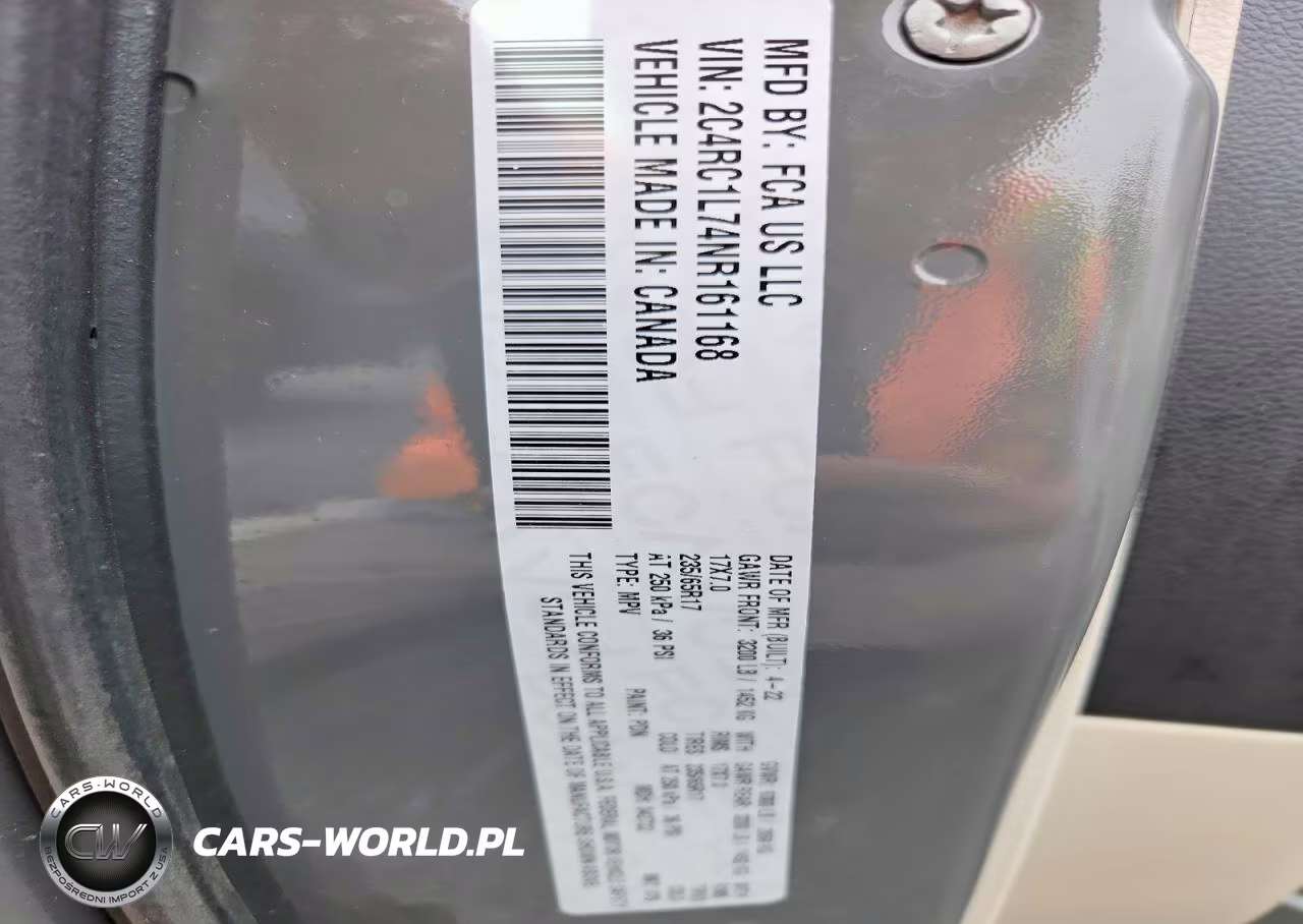 2022 Chrysler Pacifica Hybrid Touring L VIN:2C4RC1L74NR161168 - 13