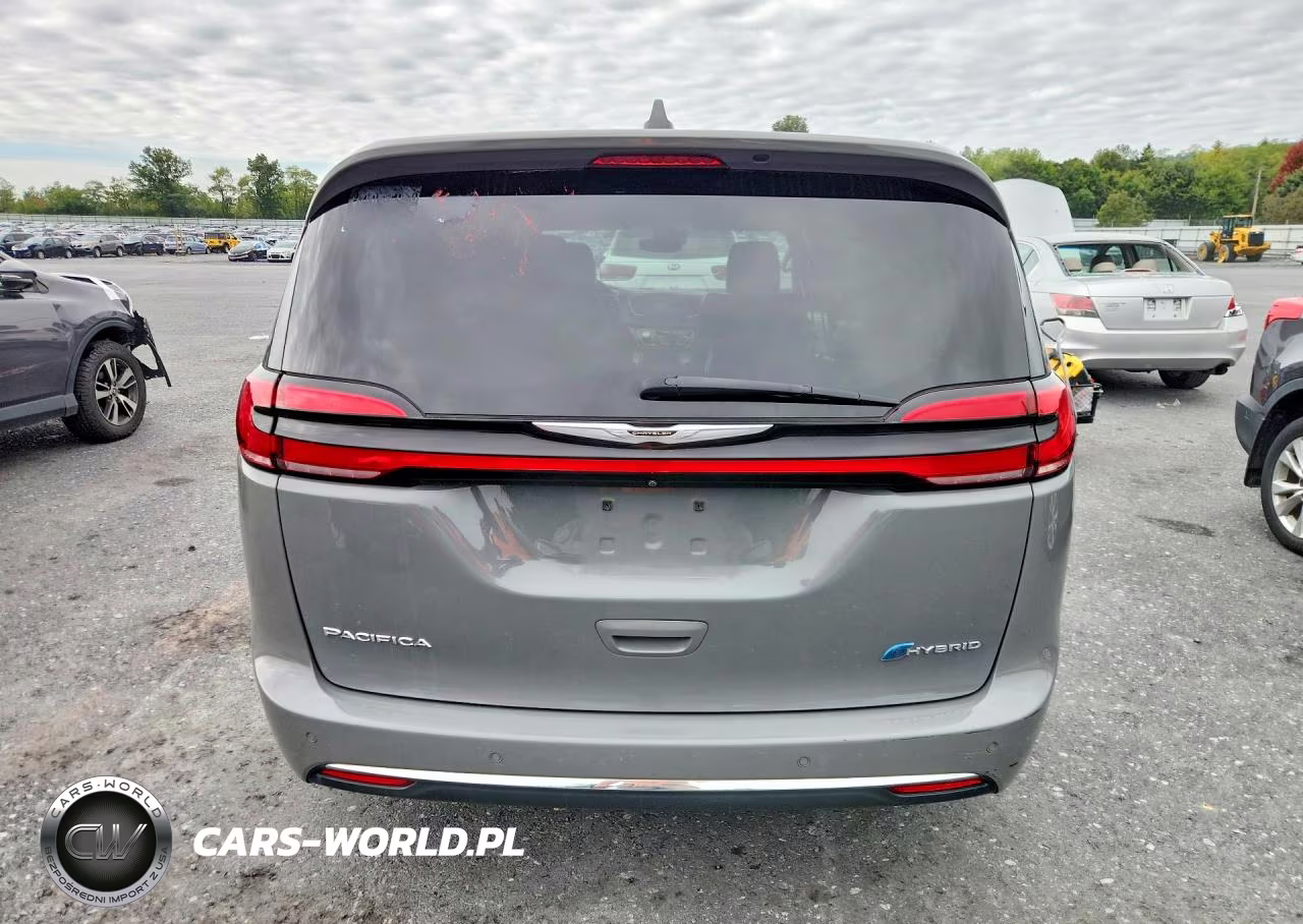 2022 Chrysler Pacifica Hybrid Touring L VIN:2C4RC1L74NR161168 - 6