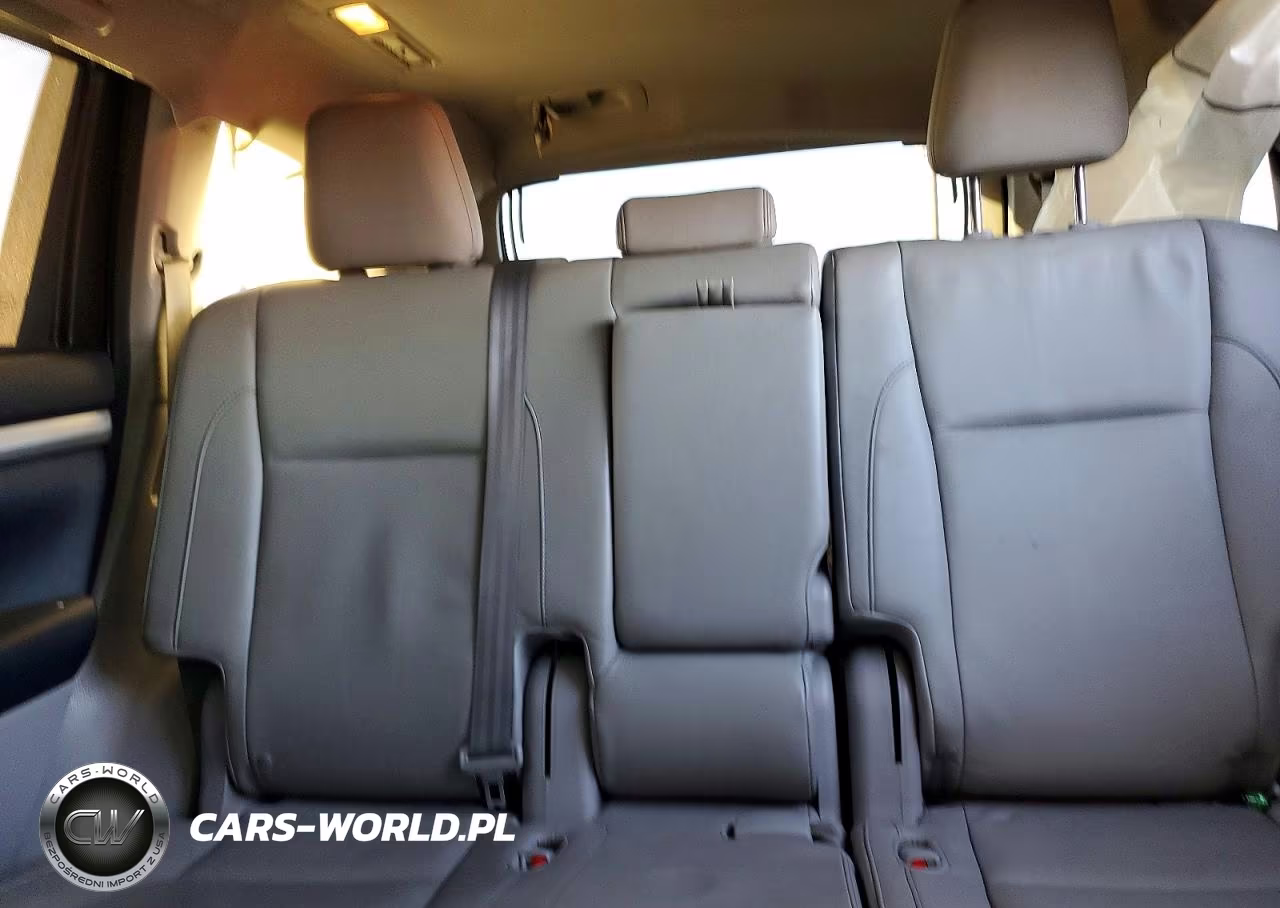 2015 Toyota Highlander Xle VIN:5TDKKRFH0FS070026 - 10