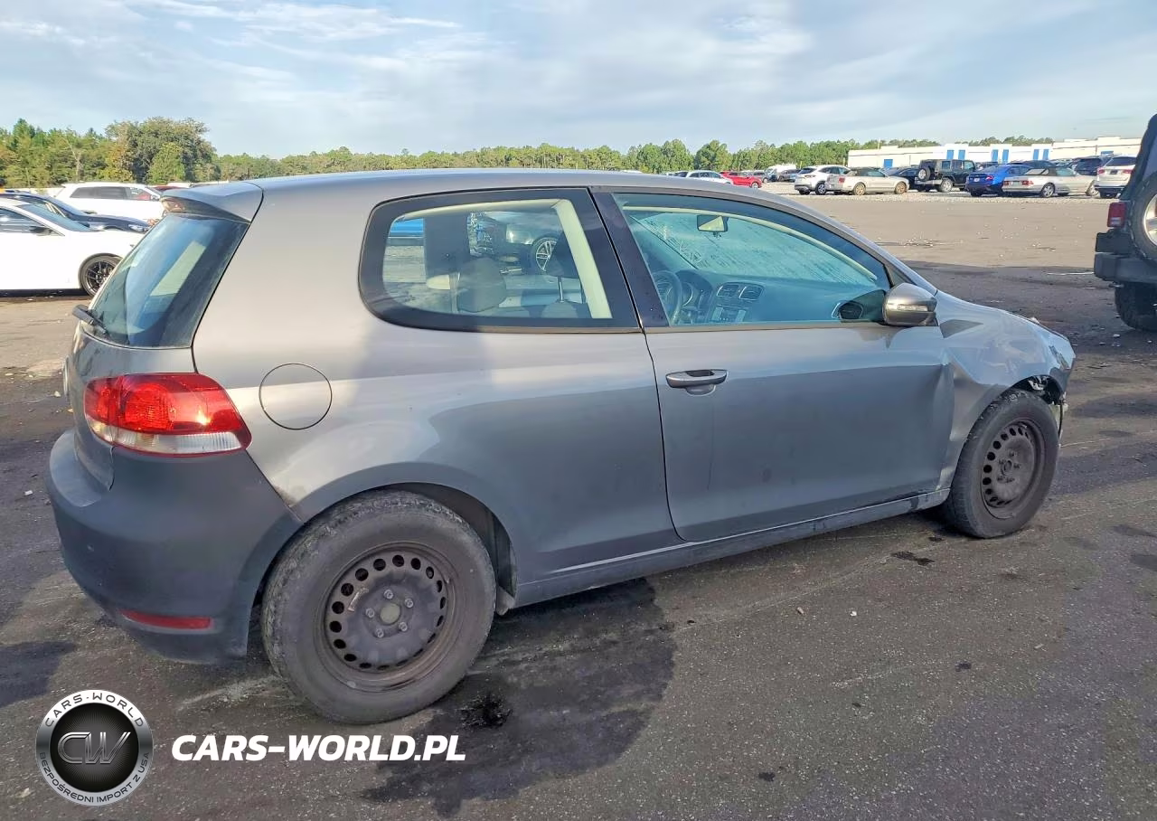 2010 Volkswagen Golf VIN:WVWAB7AJ0AW425263 - 3