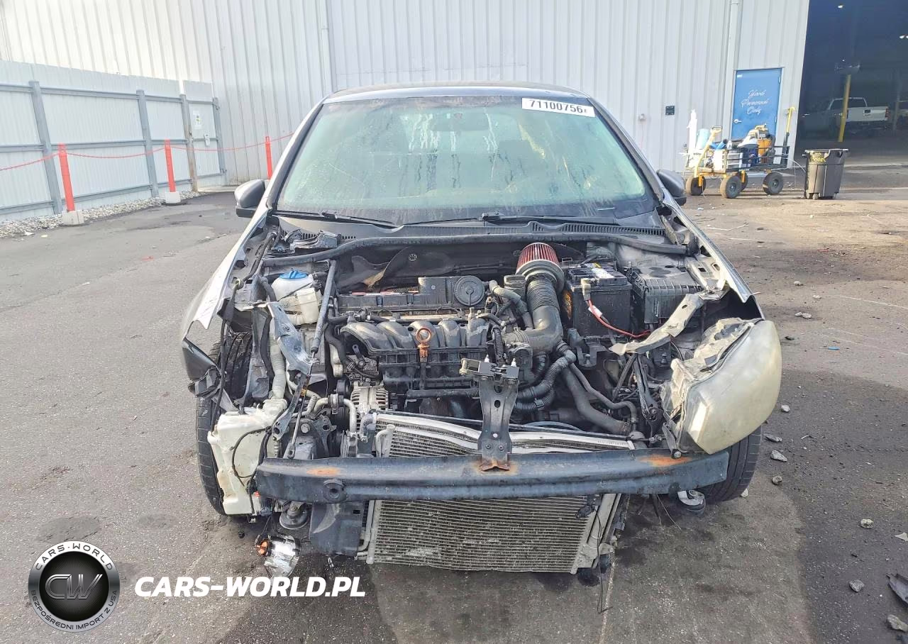 2010 Volkswagen Golf VIN:WVWAB7AJ0AW425263 - 5