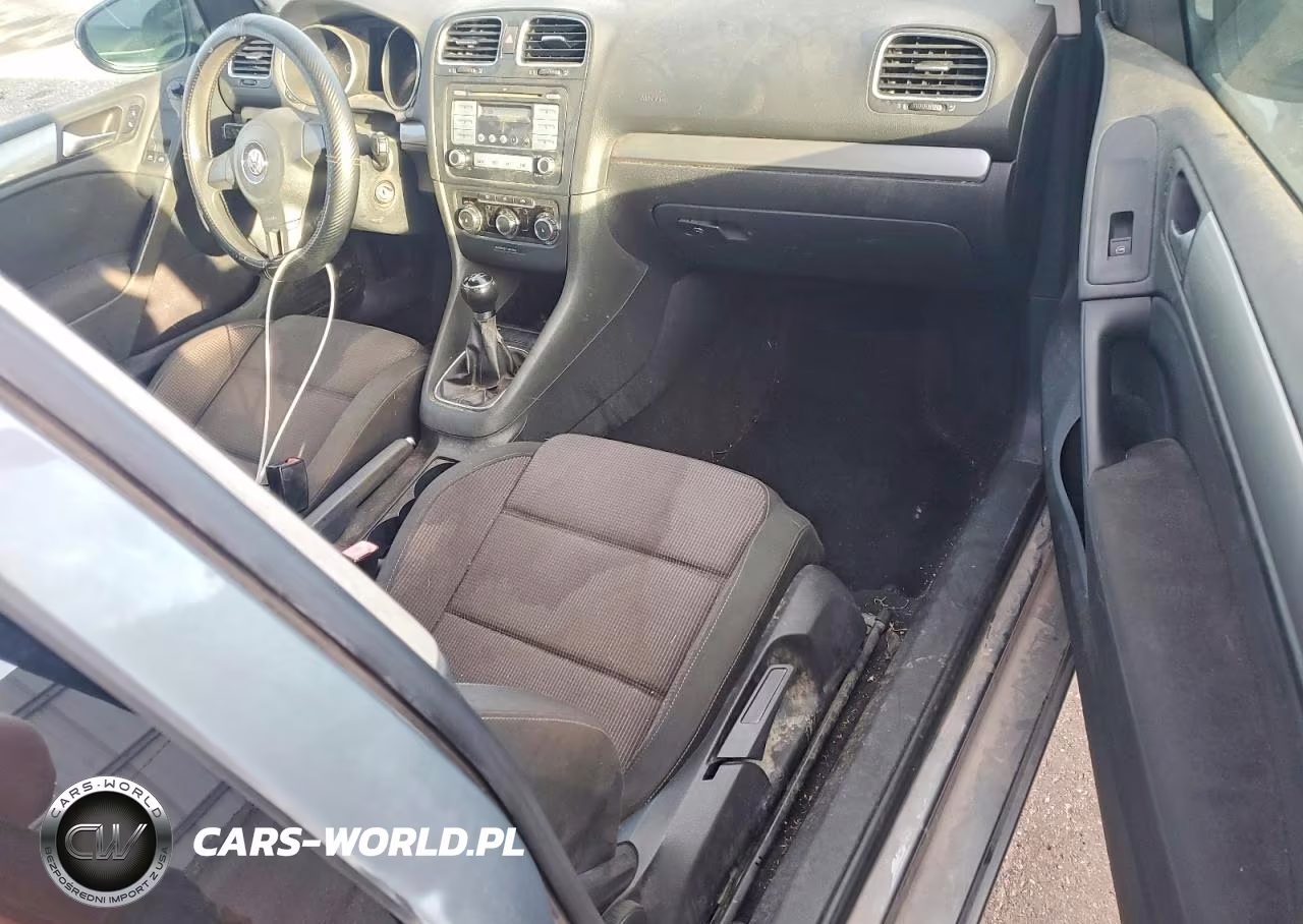 2010 Volkswagen Golf VIN:WVWAB7AJ0AW425263 - 8