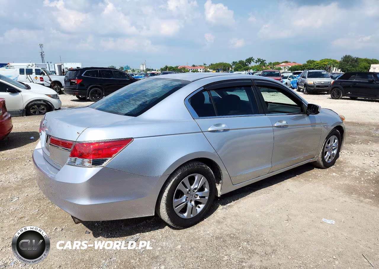 2012 Honda Accord Se VIN:1HGCP2F65CA173240 - 3