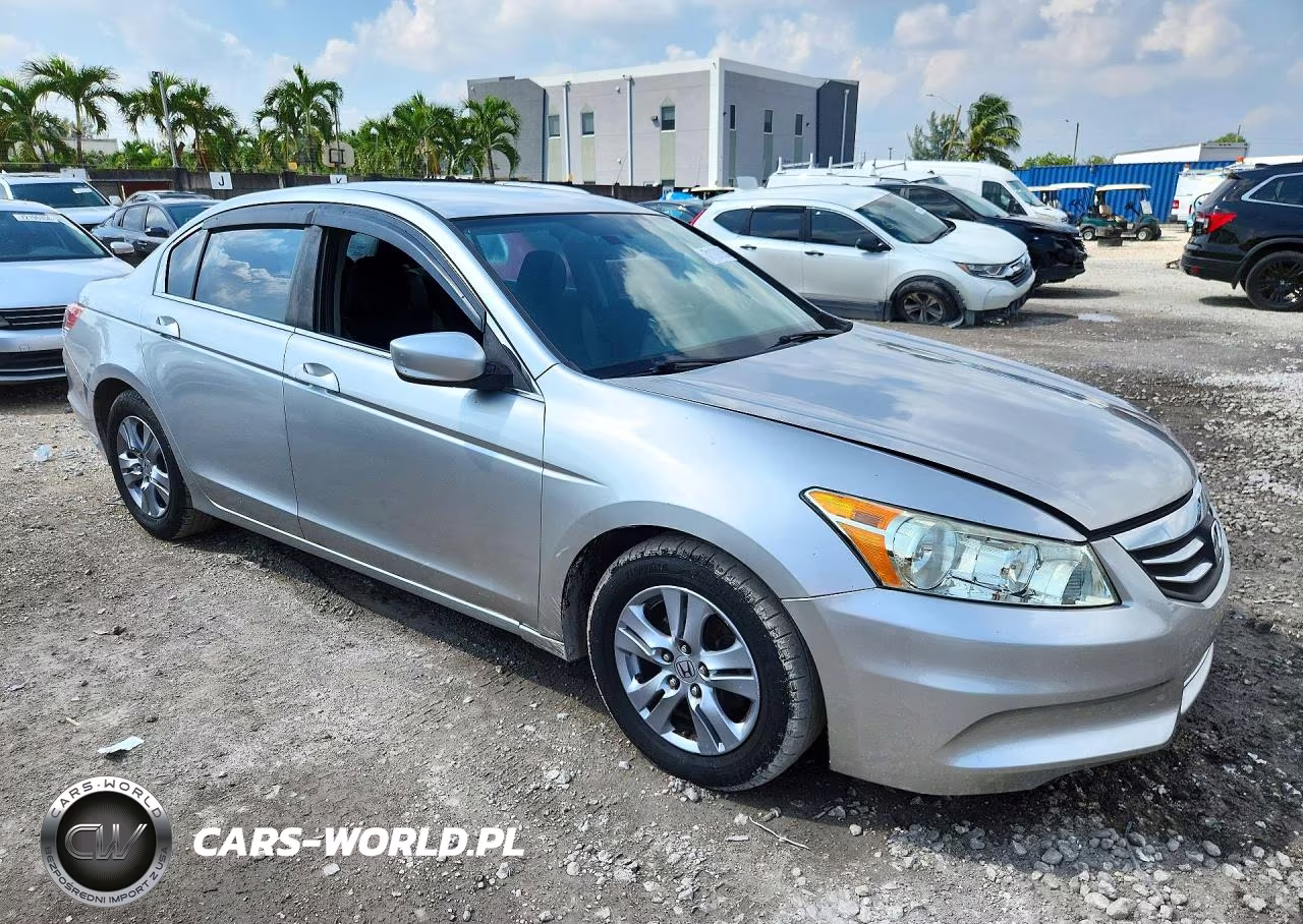 2012 Honda Accord Se VIN:1HGCP2F65CA173240 - 4