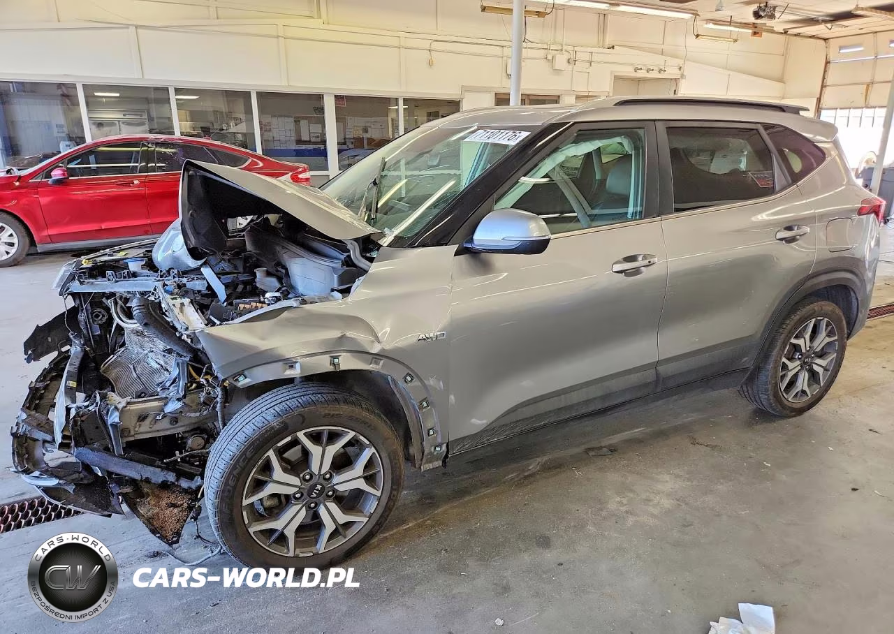 2021 Kia Seltos Ex VIN:KNDERCAA2M7111666 - 1