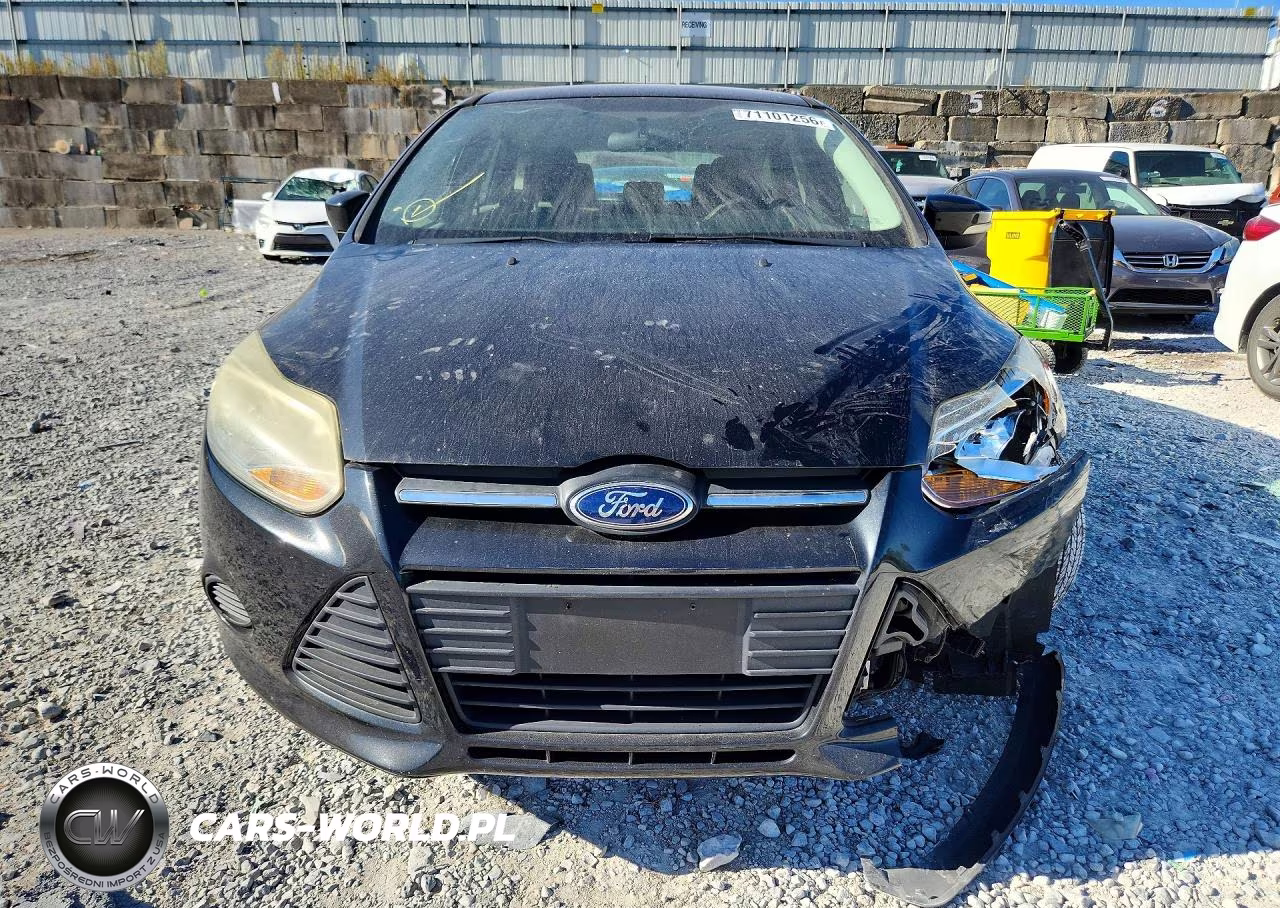 2013 Ford Focus Se VIN:1FADP3K26DL175974 - 5
