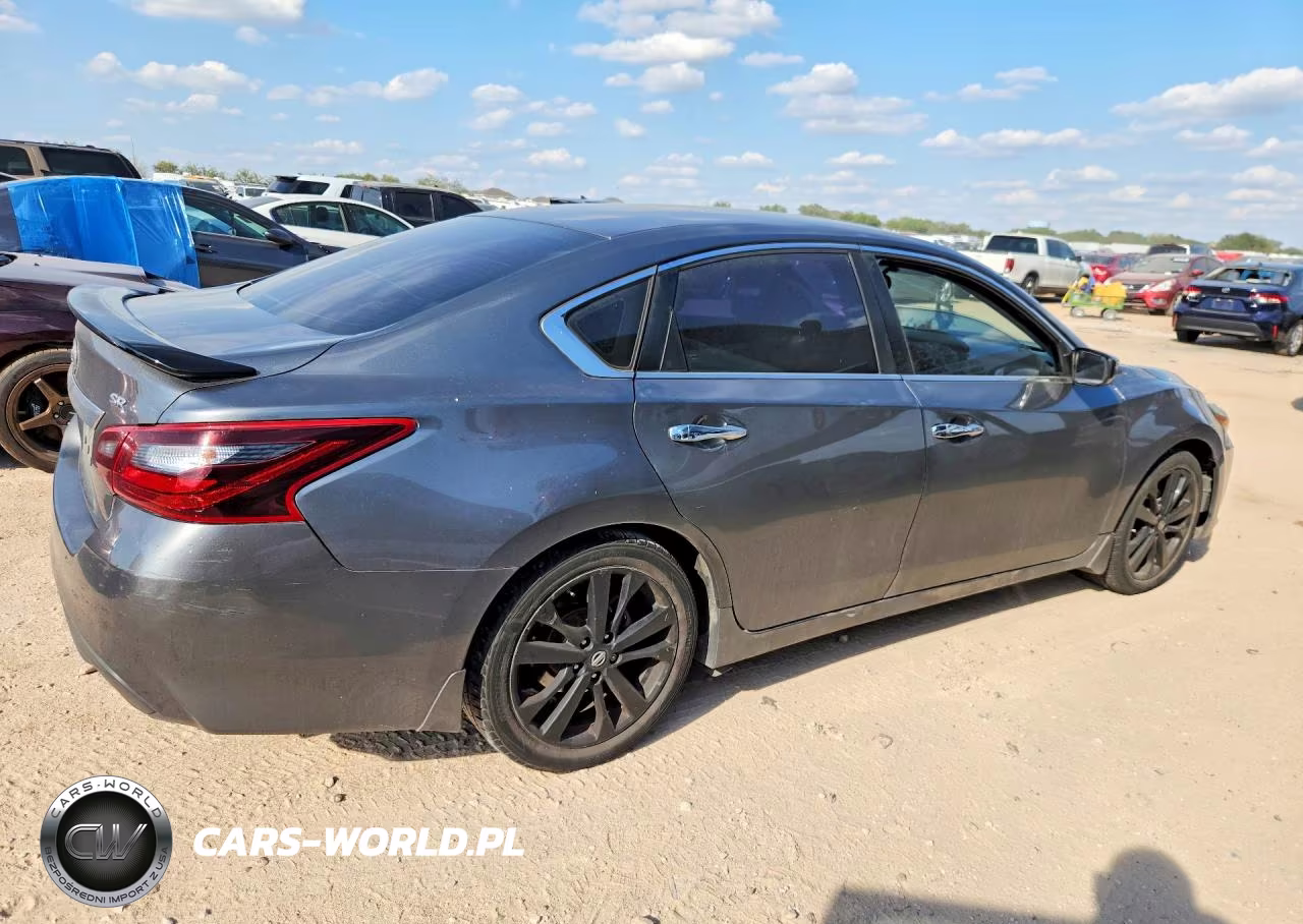 2017 Nissan Altima 2.5 Sr VIN:1N4AL3AP2HC226453 - 3