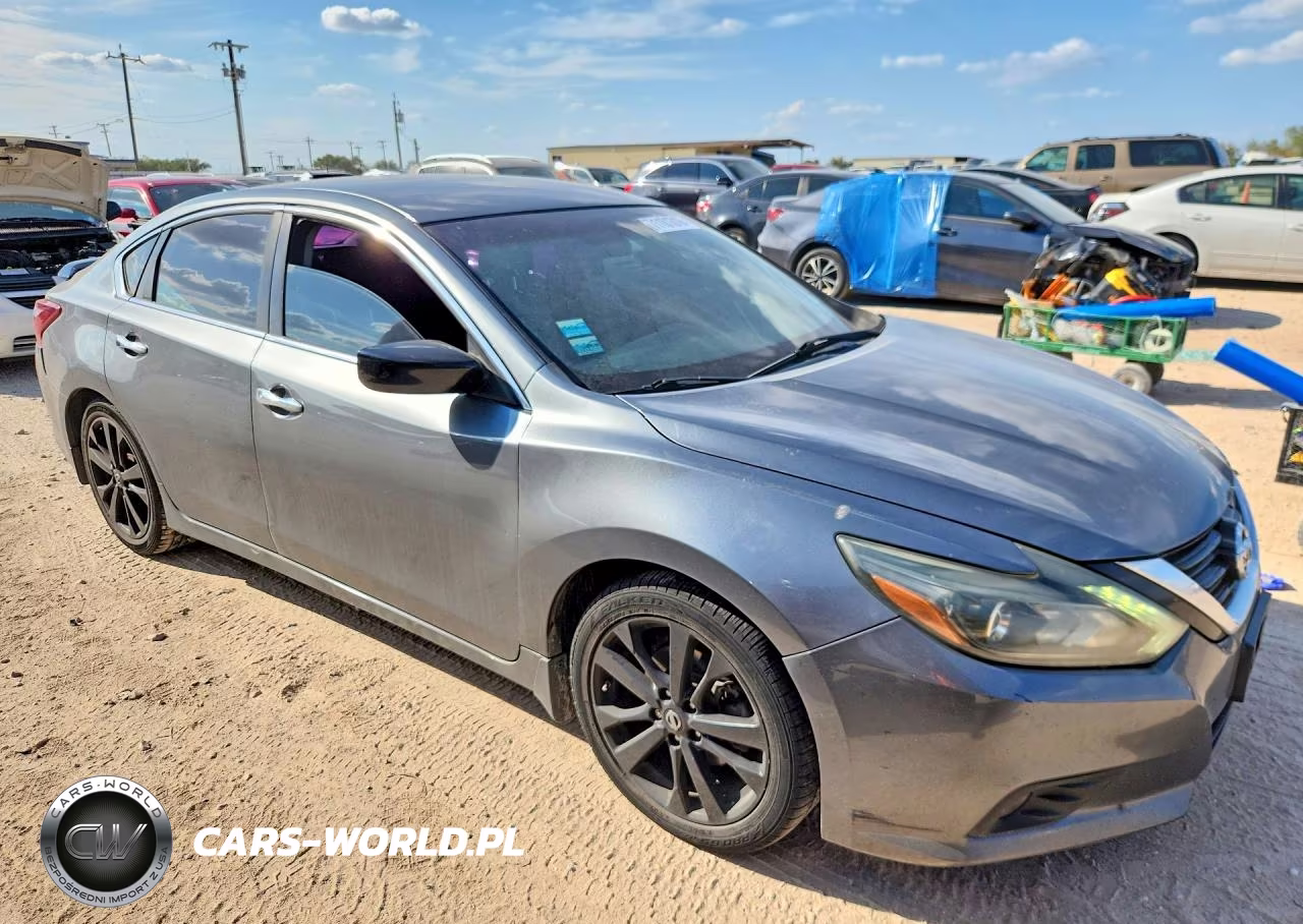 2017 Nissan Altima 2.5 Sr VIN:1N4AL3AP2HC226453 - 4