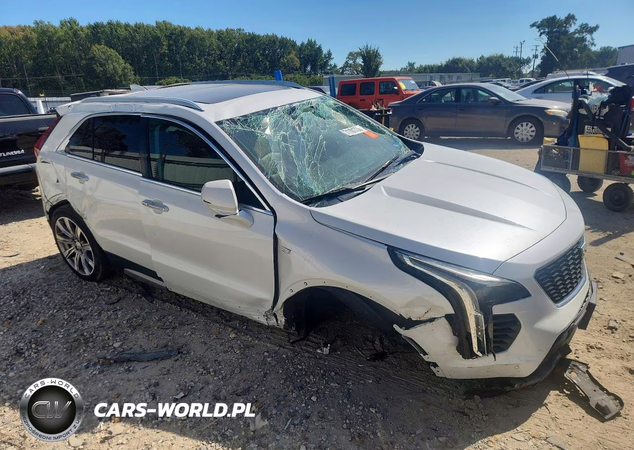 2019 Cadillac Xt4 Premium Luxury VIN:1GYFZCR45KF200034 - 4