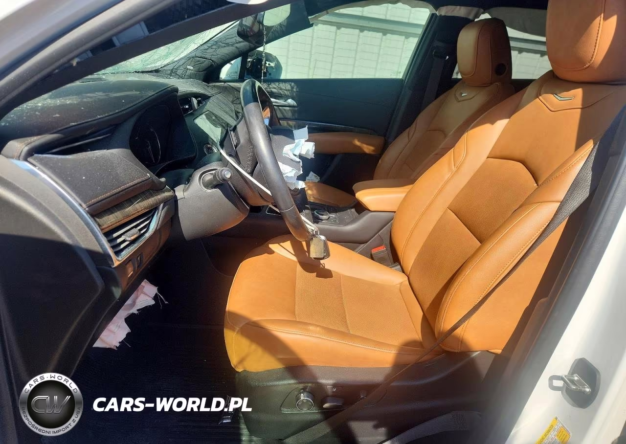 2019 Cadillac Xt4 Premium Luxury VIN:1GYFZCR45KF200034 - 7