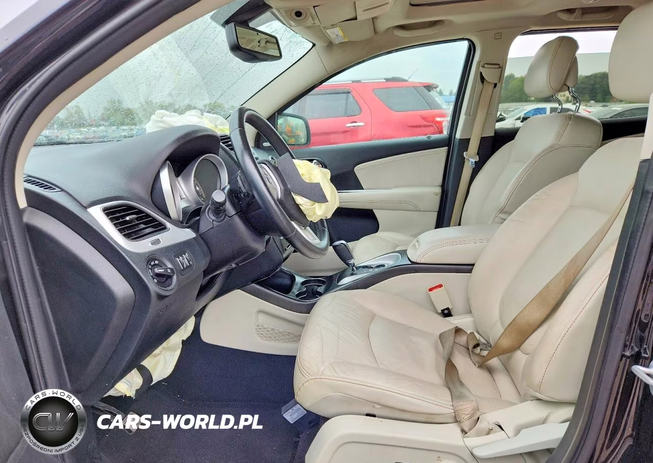 2011 Dodge Journey Lux VIN:3D4PH9FGXBT537676 - 7