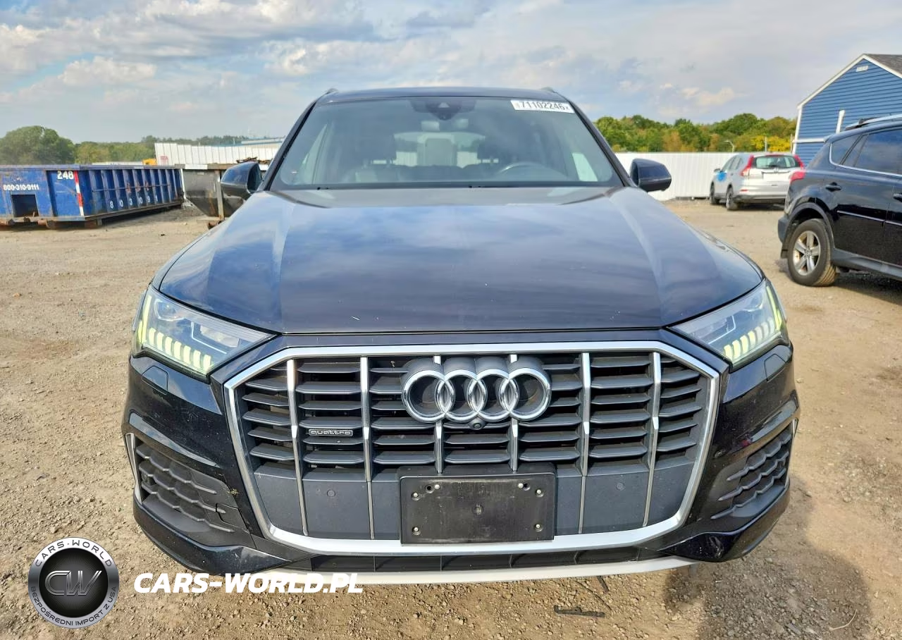2020 Audi Q7 Premium Plus VIN:WA1LJAF71LD009995 - 5