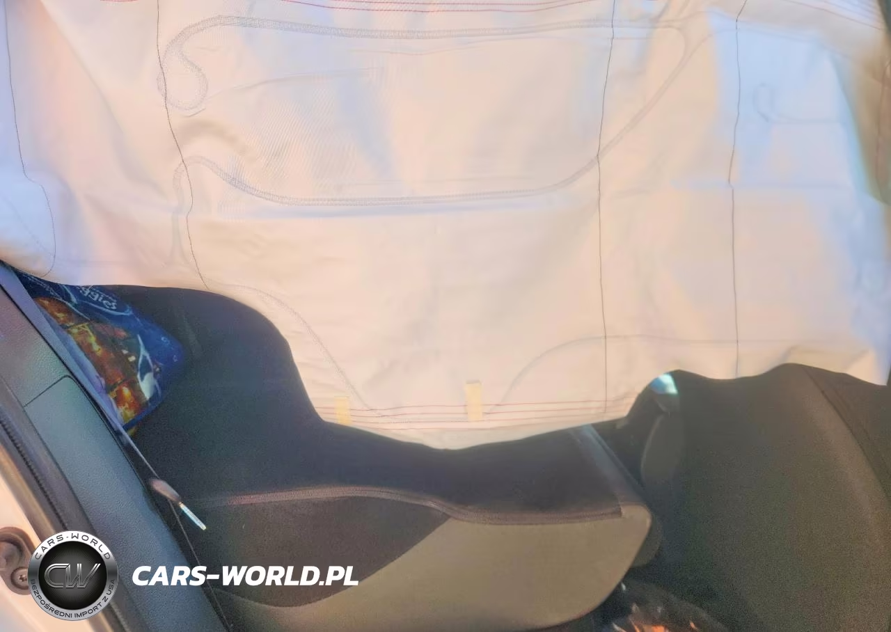 2024 Toyota Corolla Hybrid Nightshade VIN:JTDBCMFE9R3066245 - 10