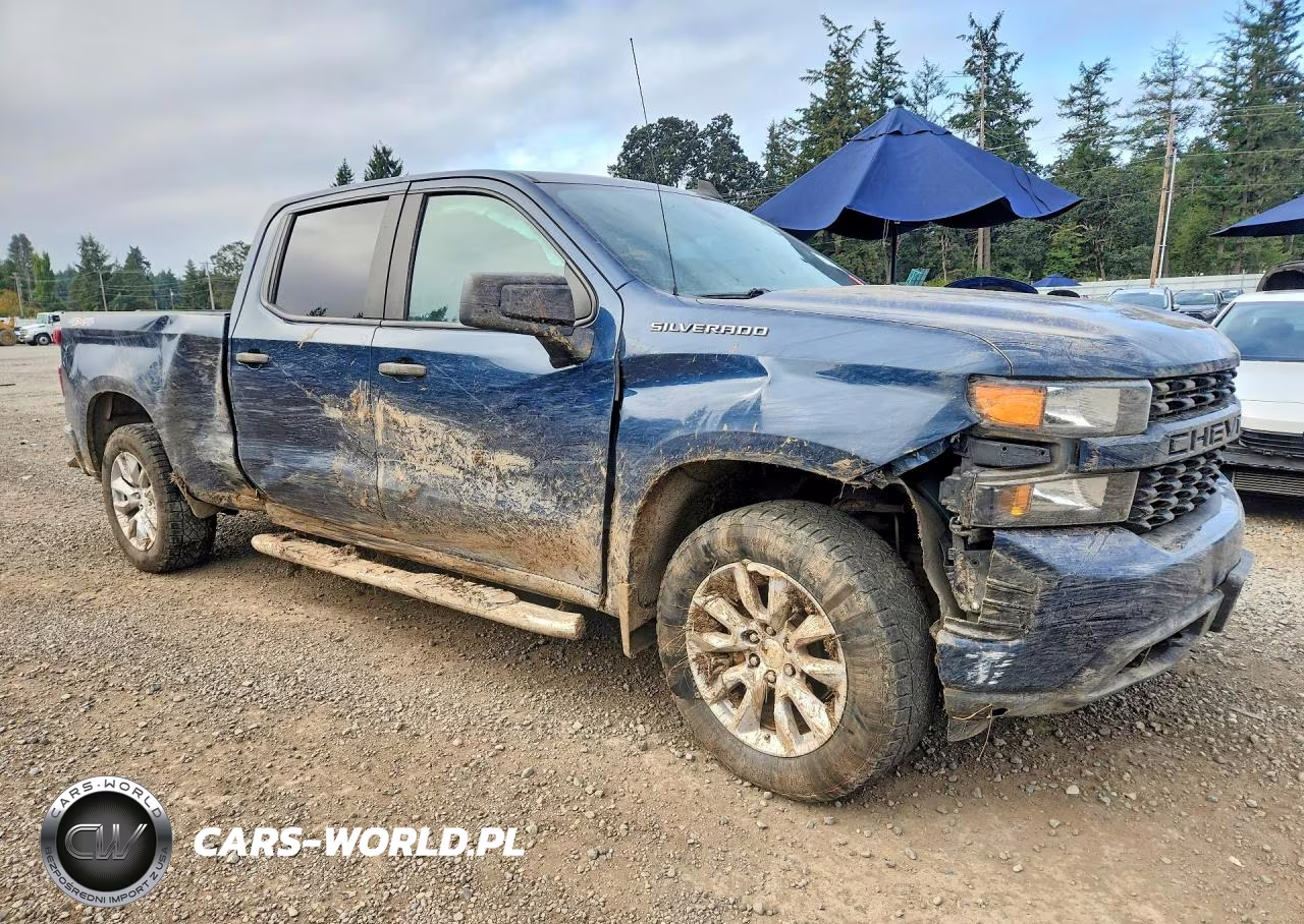 2021 Chevrolet Silverado K1500 Custom VIN:3GCPYBEK4MG136484 - 4