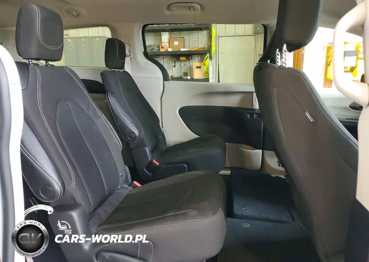 2021 Chrysler Voyager Lx VIN:2C4RC1CG3MR580109 - 11