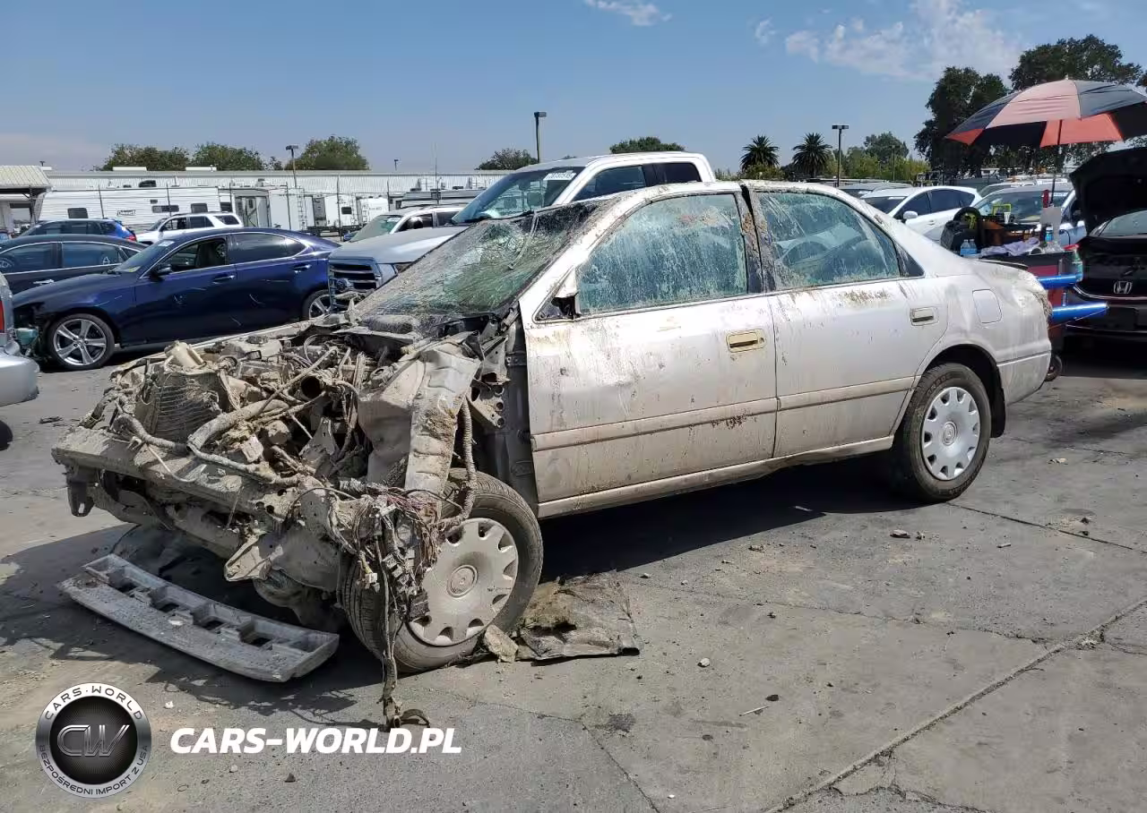 2000 Toyota Camry Ce