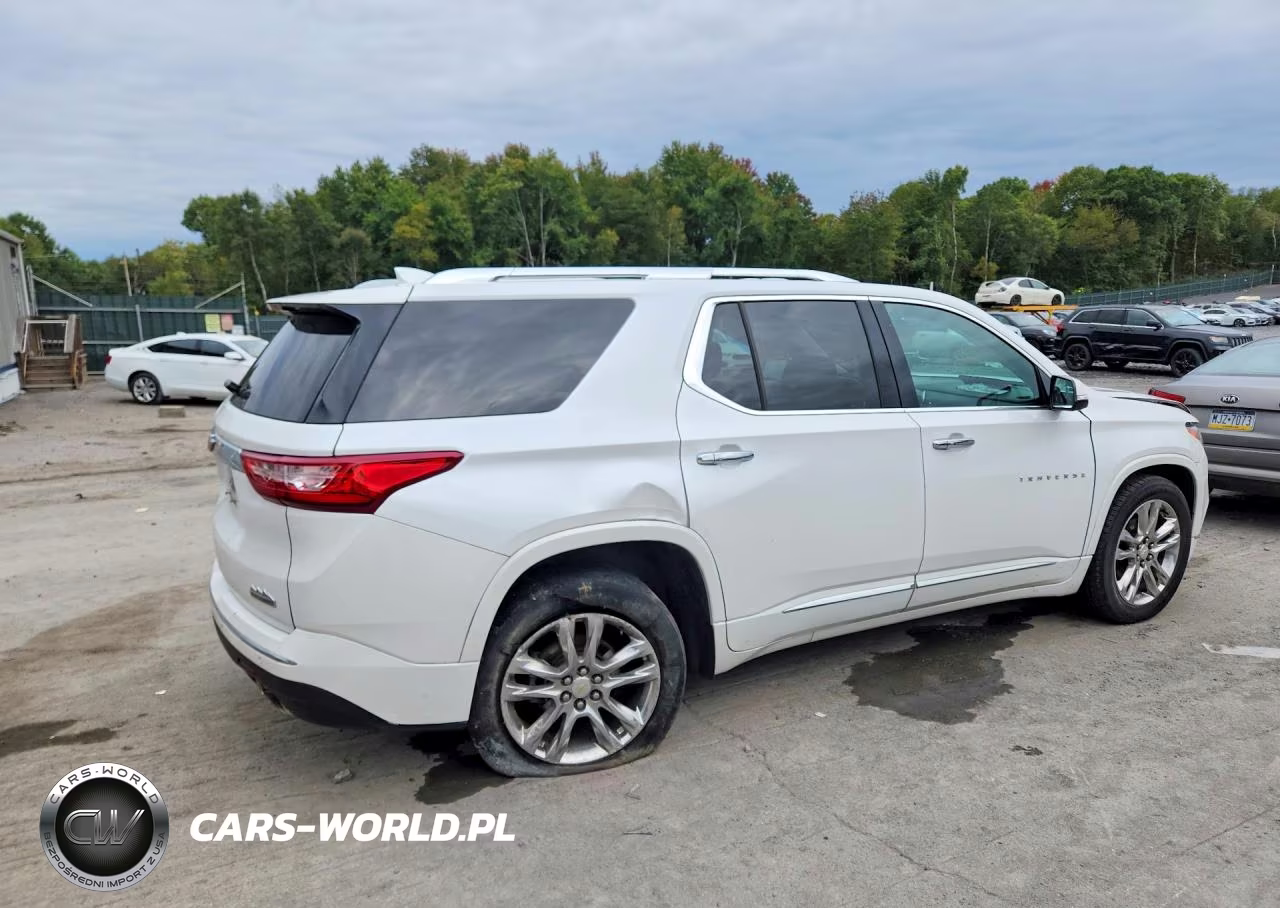 2020 Chevrolet Traverse High Country VIN:1GNEVNKW0LJ312122 - 3