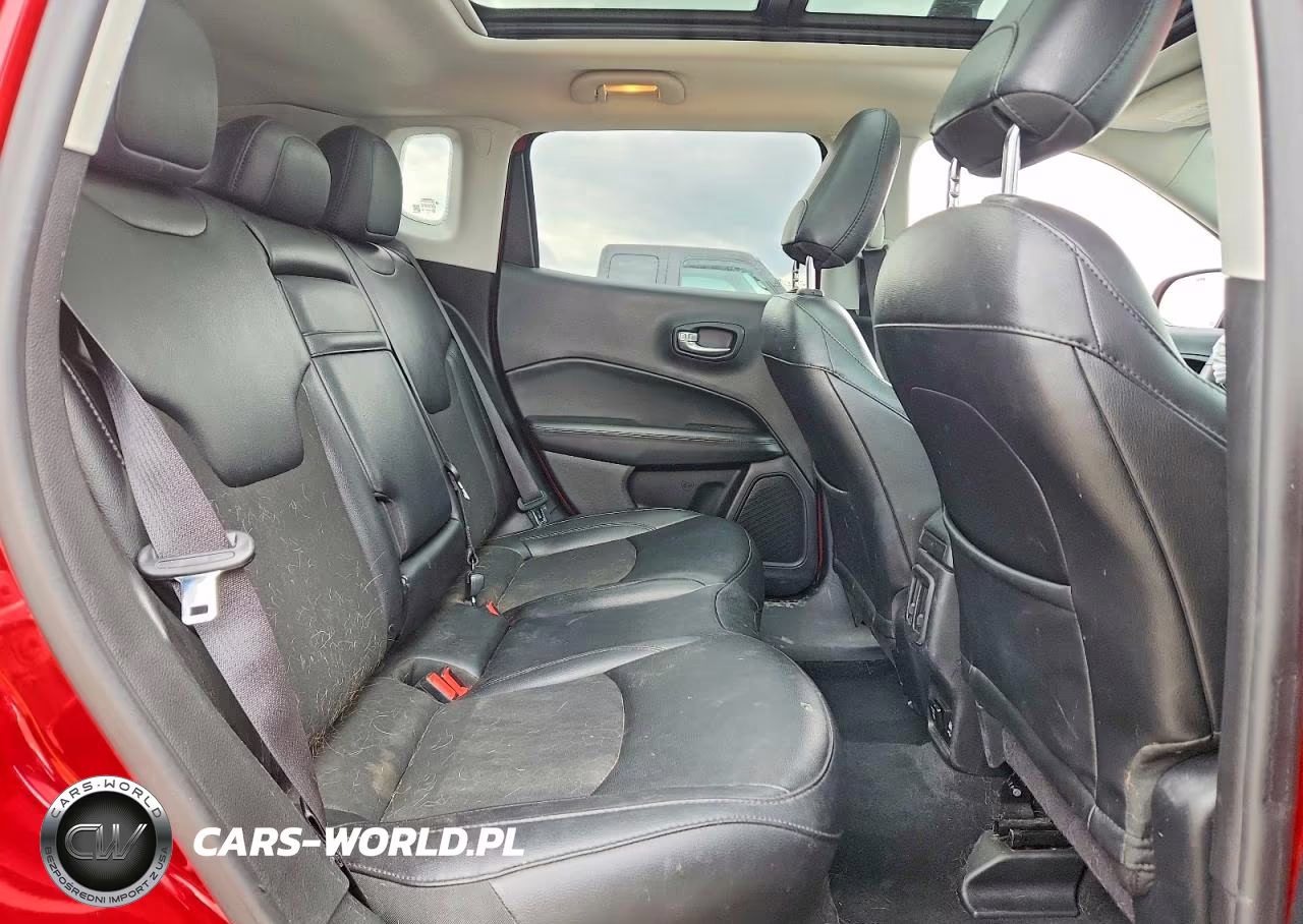 2019 Jeep Compass Latitude VIN:3C4NJDBB7KT753992 - 11