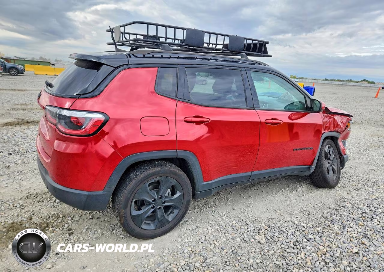 2019 Jeep Compass Latitude VIN:3C4NJDBB7KT753992 - 3