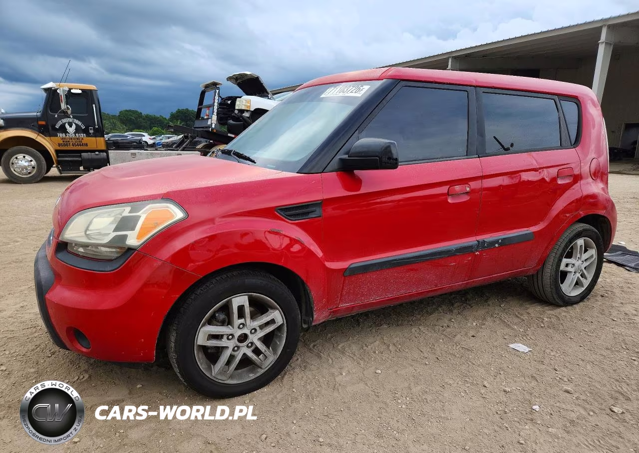 2010 Kia Soul + VIN:KNDJT2A27A7149084 - 1