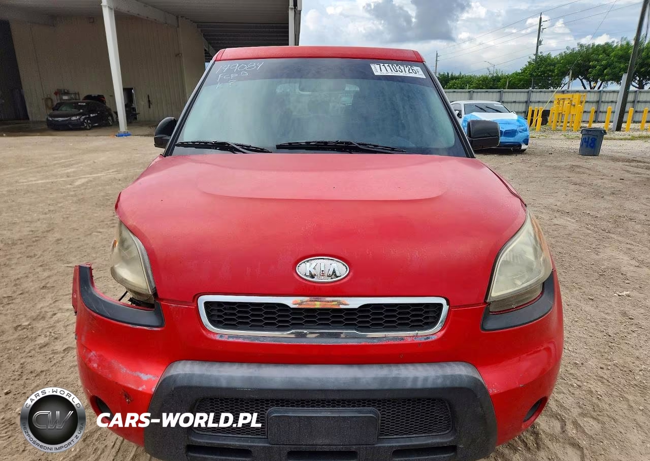 2010 Kia Soul + VIN:KNDJT2A27A7149084 - 5