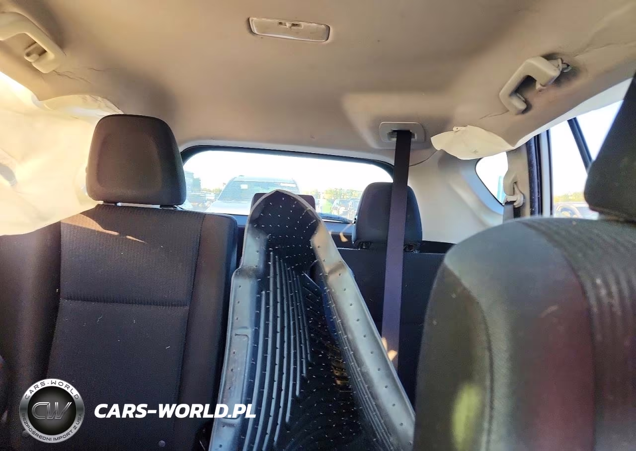 2015 Toyota Rav4 Le VIN:JTMBFREV8FJ015297 - 10