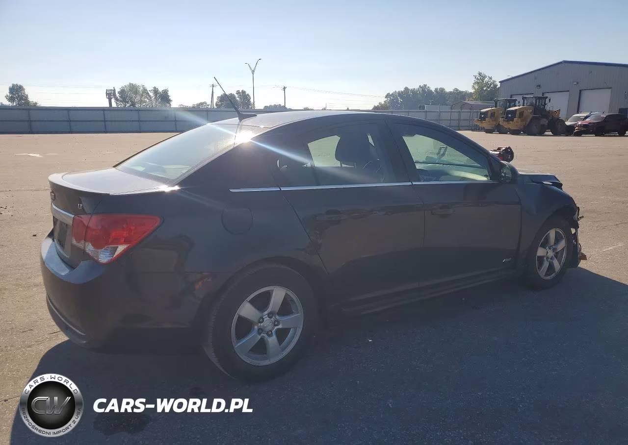 2013 Chevrolet Cruze Lt VIN:1G1PC5SB5D7318753 - 3
