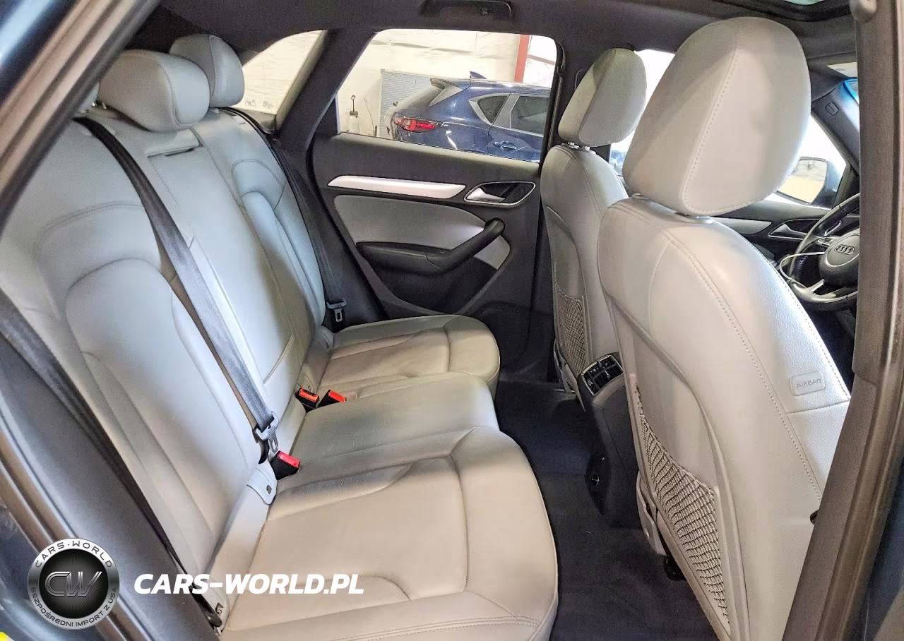 2018 Audi Q3 Premium VIN:WA1ECCFS2JR019504 - 11