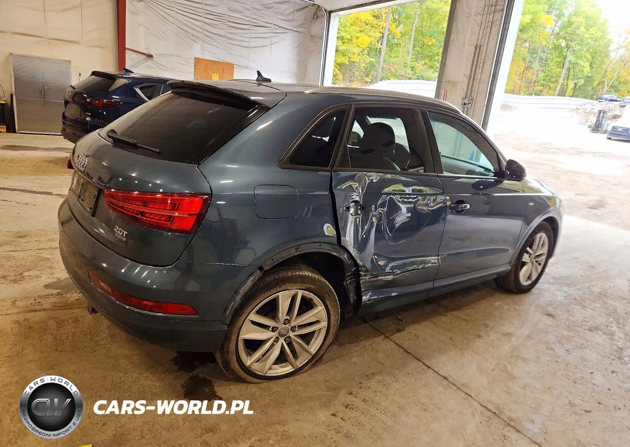 2018 Audi Q3 Premium VIN:WA1ECCFS2JR019504 - 3