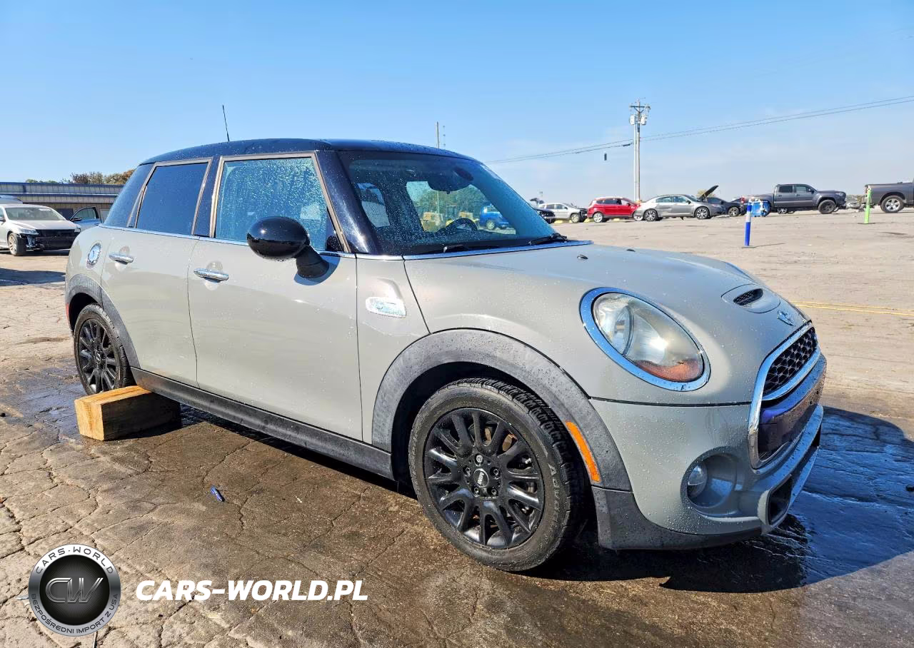 2017 Mini Cooper S VIN:WMWXU3C3XH2B64219 - 4