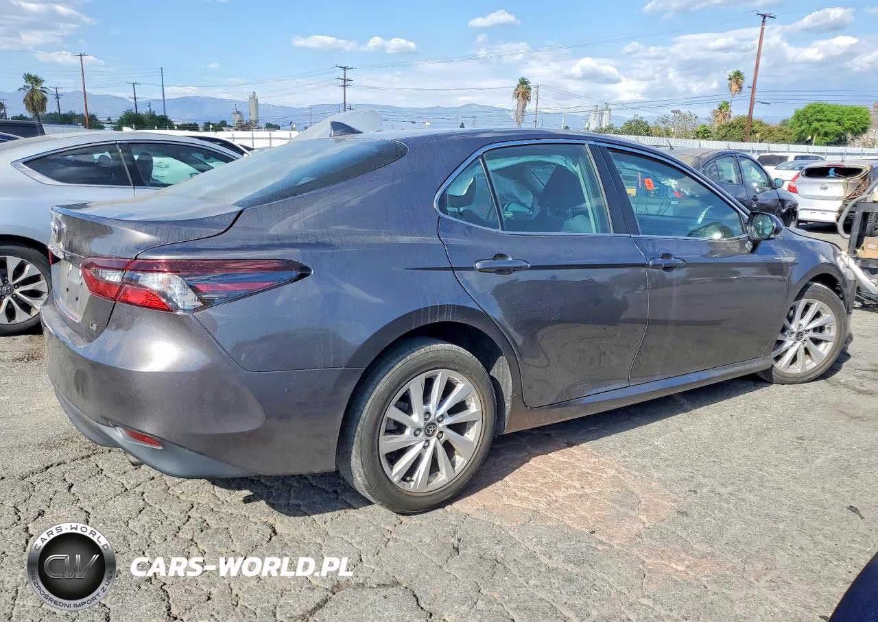 2023 Toyota Camry Le VIN:4T1R11AK9PU809781 - 3