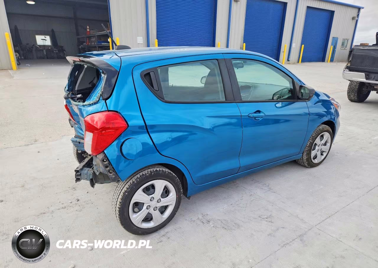 2020 Chevrolet Spark Ls VIN:KL8CB6SA1LC474566 - 3