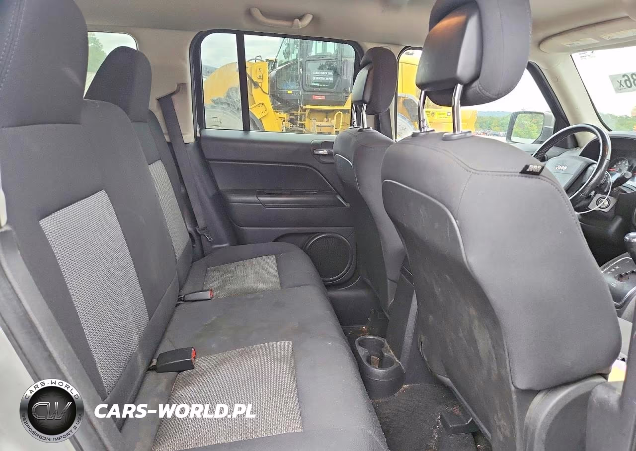 2010 Jeep Patriot Sport VIN:1J4NF1GB1AD619759 - 11