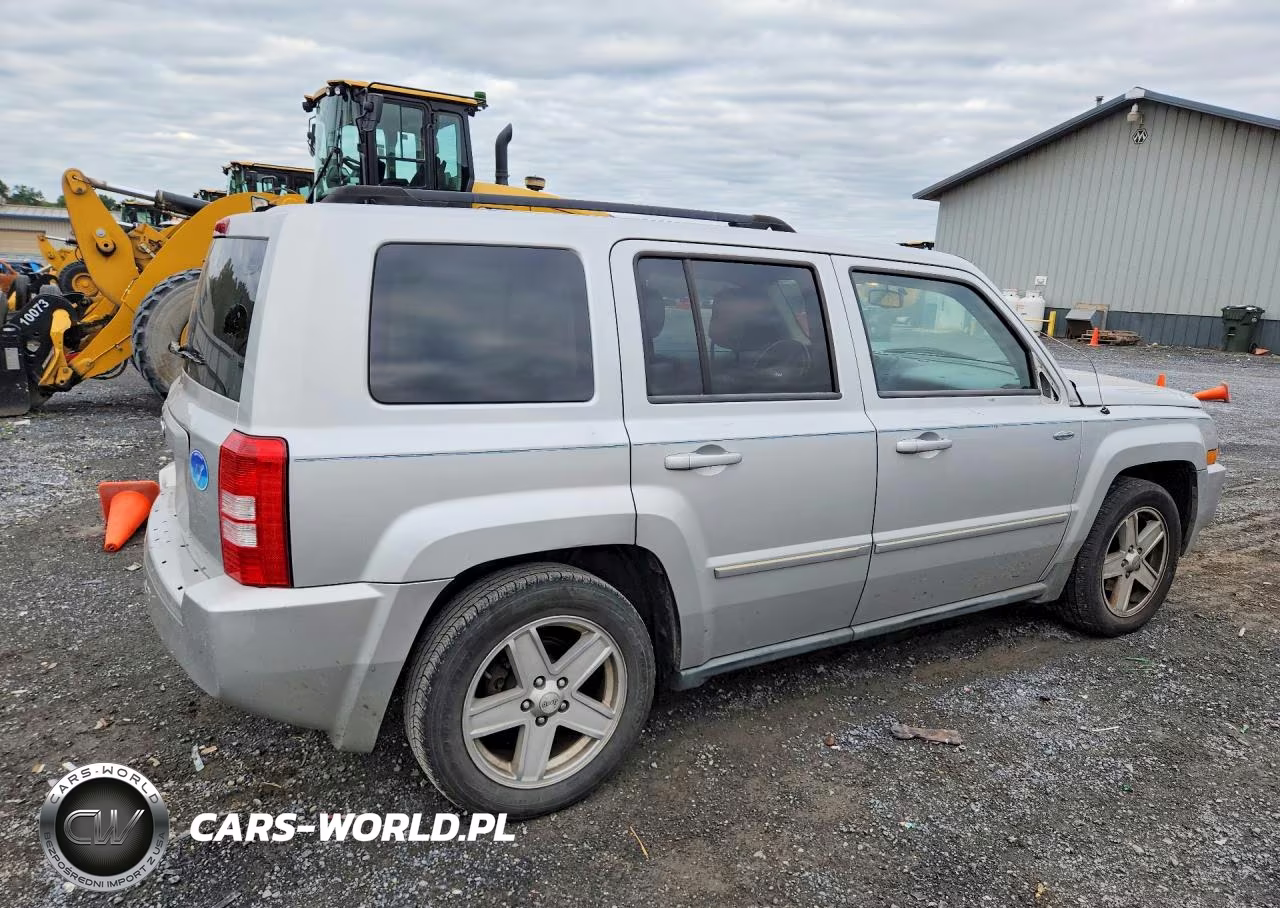 2010 Jeep Patriot Sport VIN:1J4NF1GB1AD619759 - 3