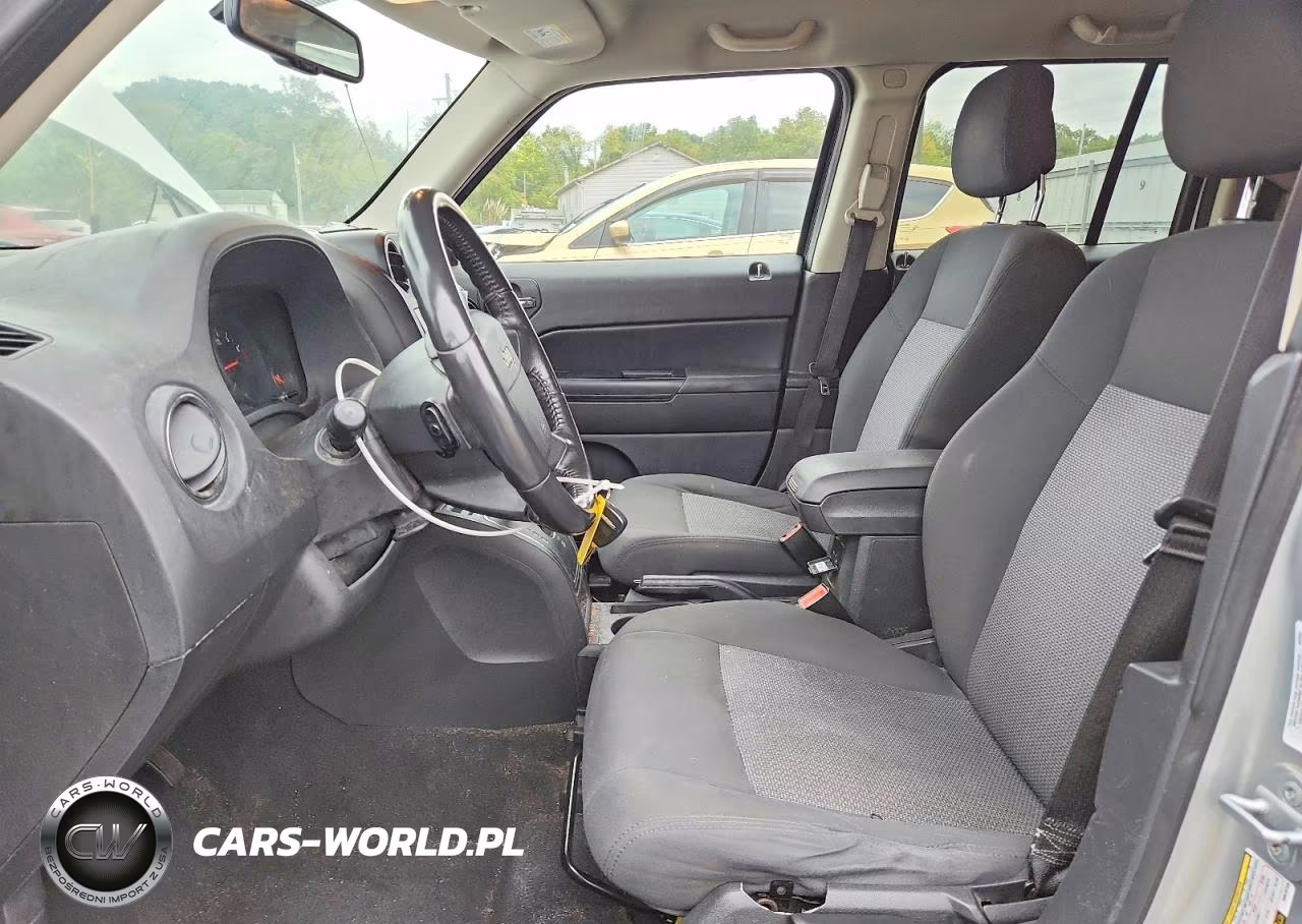2010 Jeep Patriot Sport VIN:1J4NF1GB1AD619759 - 7