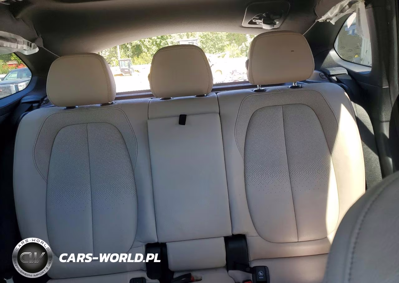 2016 BMW X1 xDrive28I VIN:WBXHT3C33G5E55283 - 10