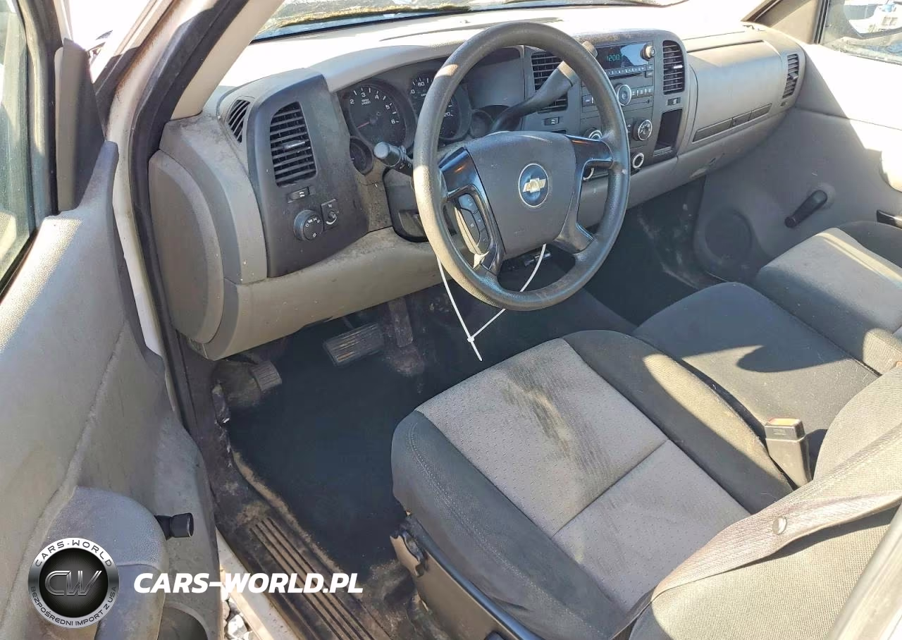 2007 Chevrolet Silverado C1500 VIN:1GCEC14C87Z555923 - 8