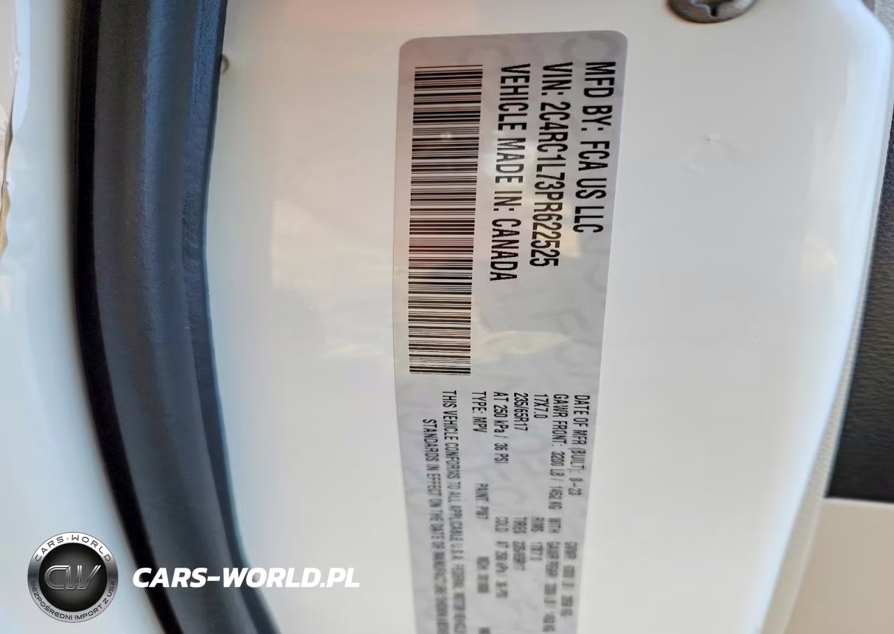 2023 Chrysler Pacifica Hybrid Touring L VIN:2C4RC1L73PR622525 - 13