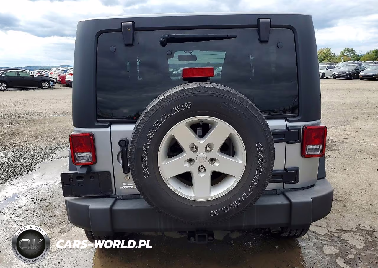 2017 Jeep Wrangler Sport VIN:1C4AJWAG5HL609062 - 6