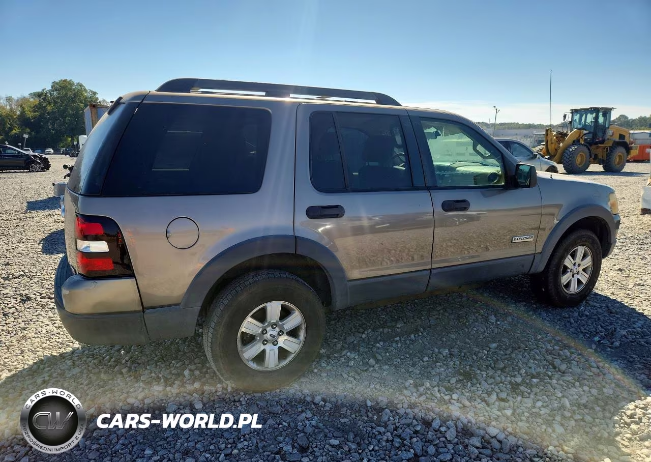 2006 Ford Explorer Xlt VIN:1FMEU63EX6UB52174 - 3
