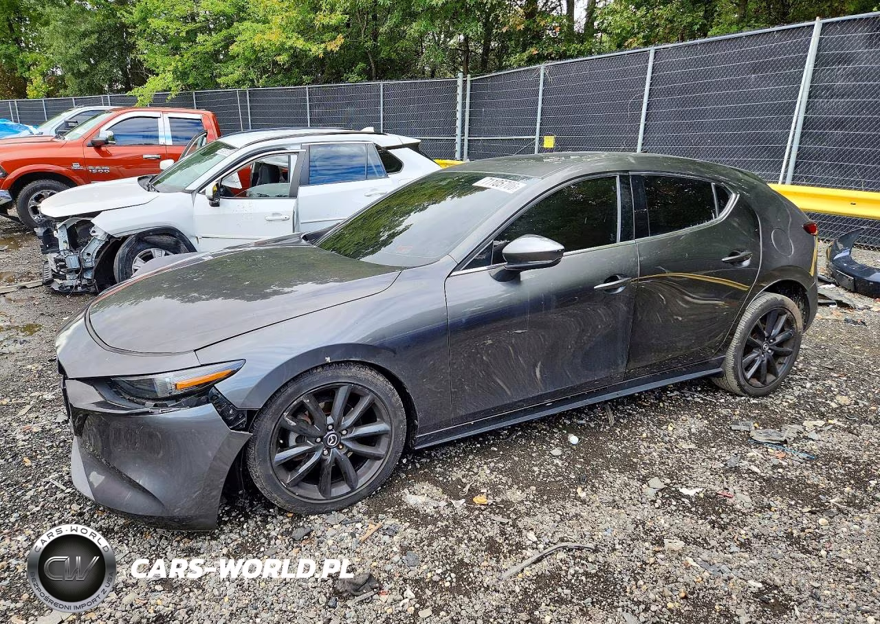 2019 Mazda 3 Premium