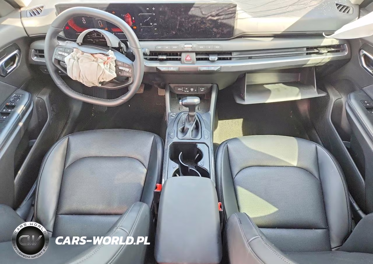 2026 Kia K4 Ex VIN:3KPFX5DE0TE319371 - 8