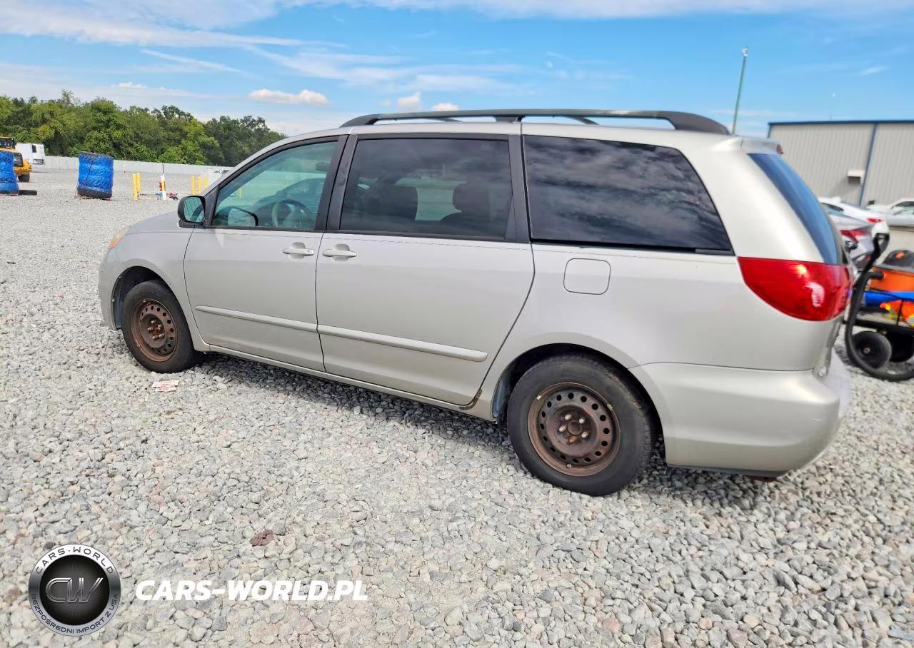 2007 Toyota Sienna Le 7-Passenger VIN:5TDZK23C47S004160 - 2