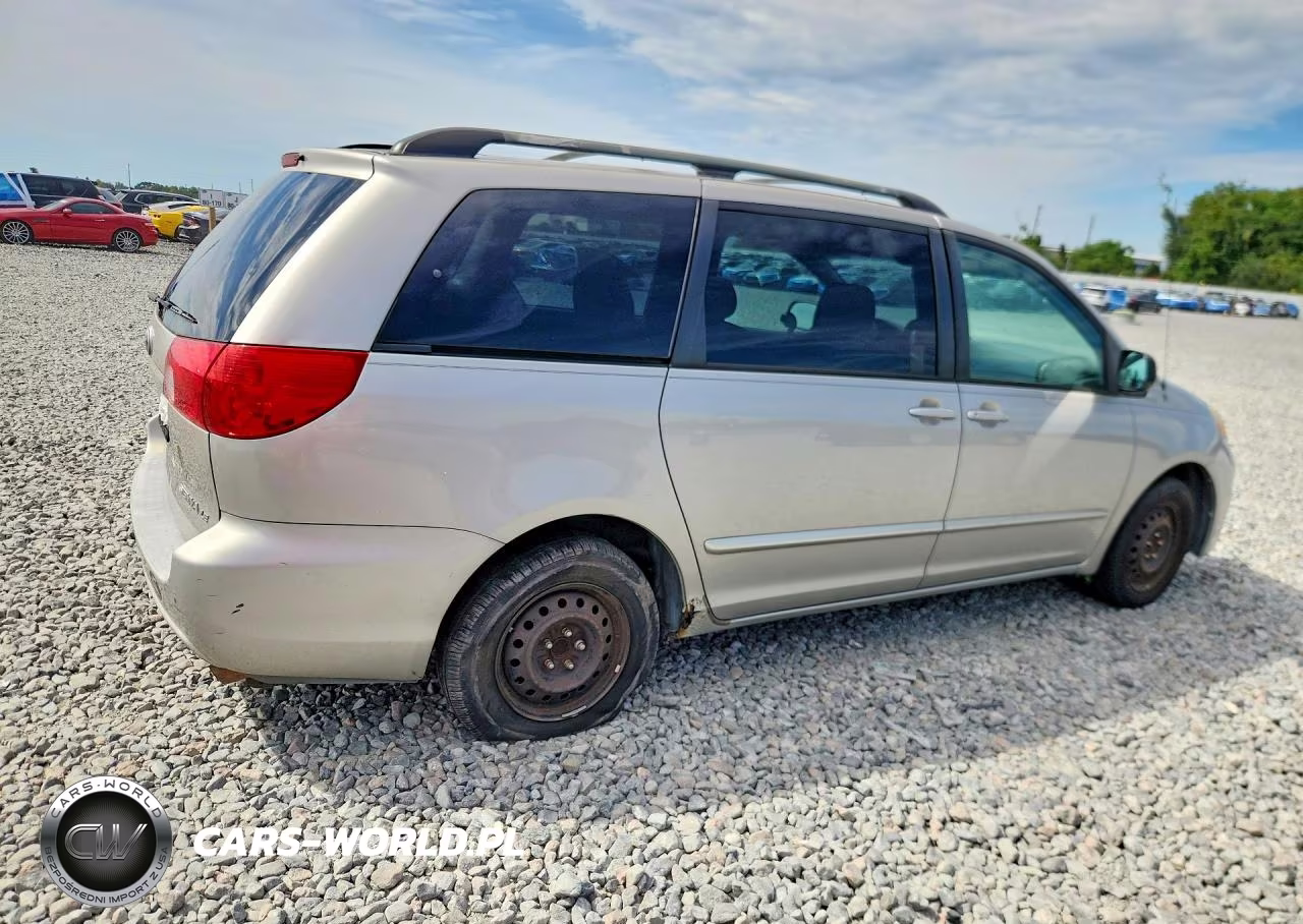 2007 Toyota Sienna Le 7-Passenger VIN:5TDZK23C47S004160 - 3
