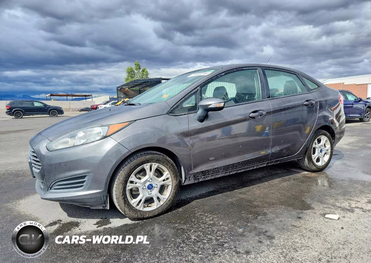 2015 Ford Fiesta Se VIN:3FADP4BJXFM141745 - 1