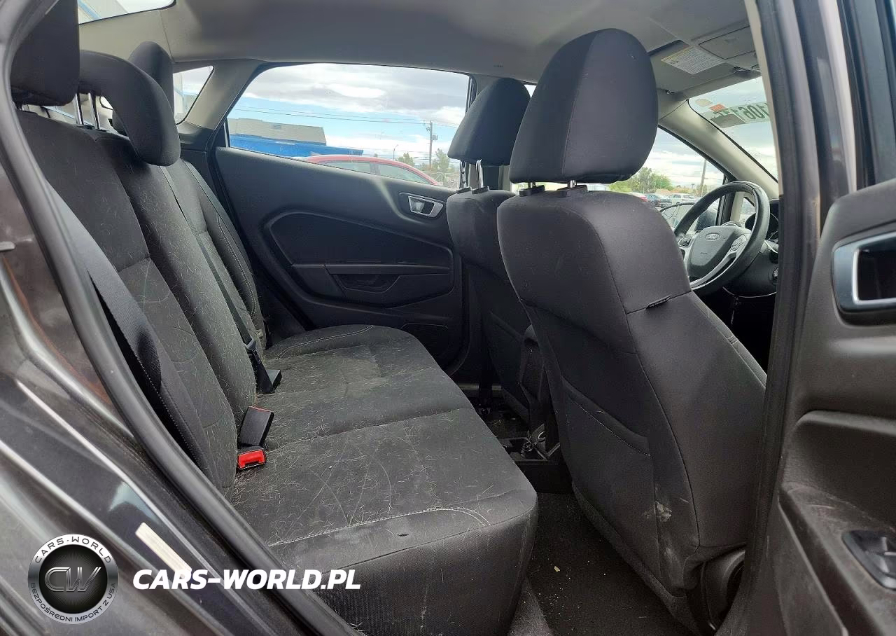 2015 Ford Fiesta Se VIN:3FADP4BJXFM141745 - 10
