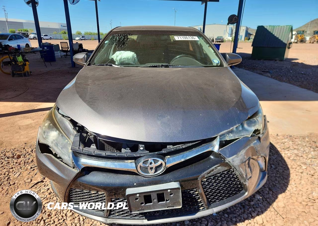 2017 Toyota Camry Se VIN:4T1BF1FK2HU413009 - 5